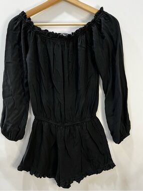 Brandy Melville Gabriella Off the Shoulder Romper in black